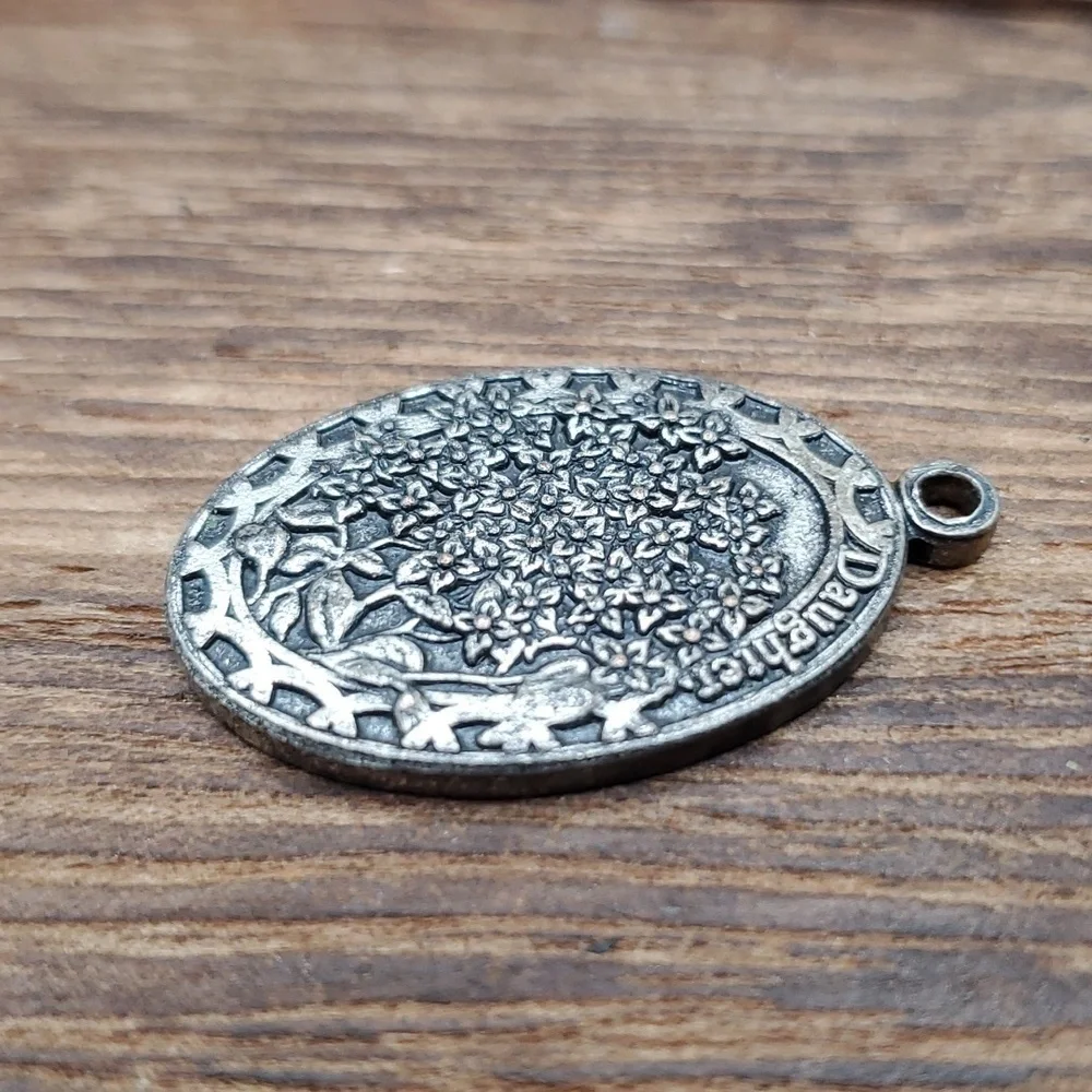 Alex and ani Blessing Daughter flower bouquet‎ cottage core pendant